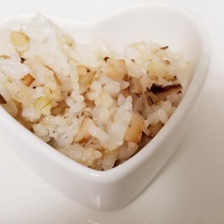 【離乳食後期】椎茸と玉ねぎのベビー炒飯